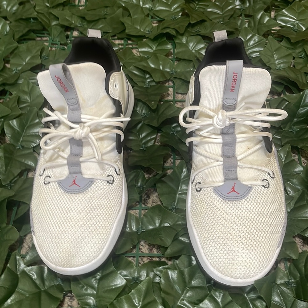2018 Jordan DNA “White Cement “